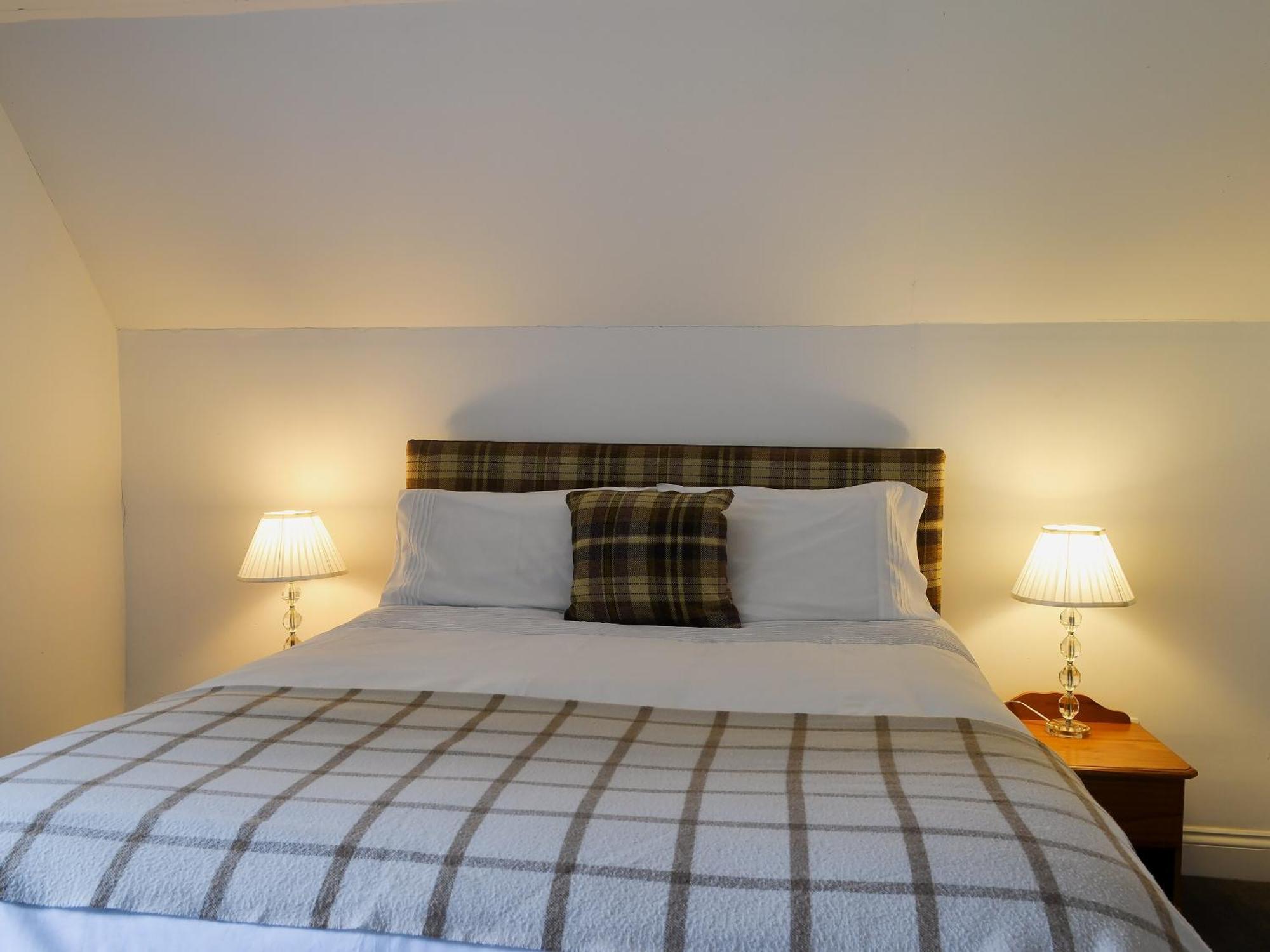 Checkers Cottage - Beaufort Estate Belladrum Zewnętrze zdjęcie